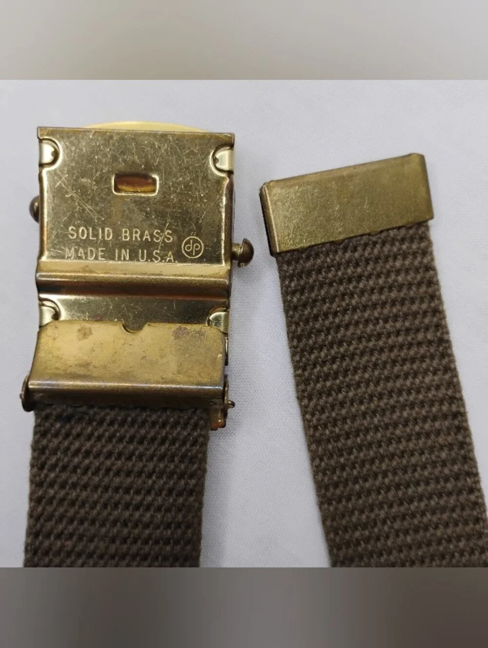 Vintage 70s 80s Women's Brown Belt Brass Friction Buckle fleur-de-lis Boy Scouts